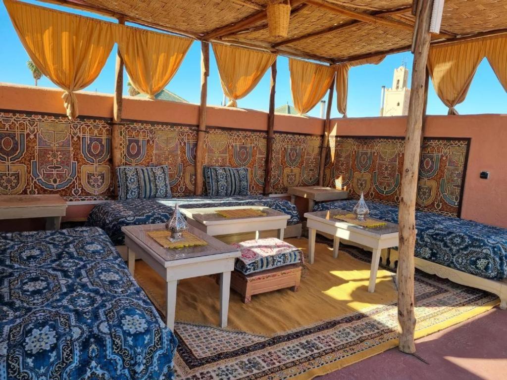 Riad 4 Jardins & Spa マラケシュ エクステリア 写真