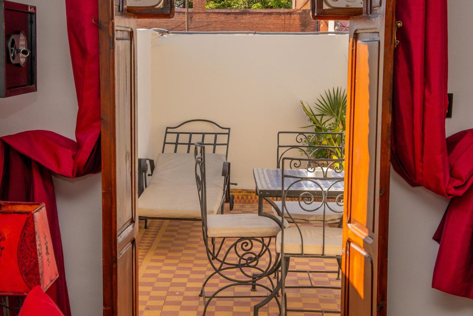 Riad 4 Jardins & Spa マラケシュ エクステリア 写真